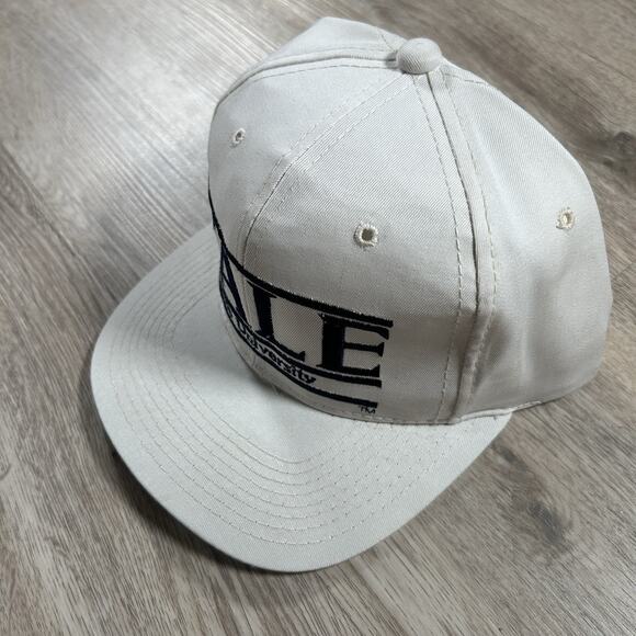 Vintage Yale University Bulldogs‎ Hat Snapback The Game White Split Bar Cap - Picture 8 of 8